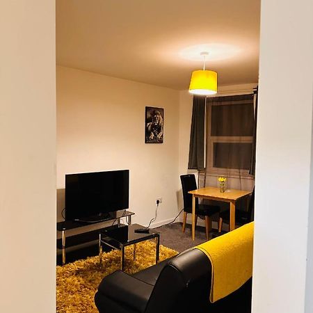 City Blessed Apartment 1 With Free Parking نورث شيلدز المظهر الخارجي الصورة